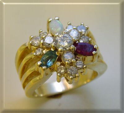 Mothers cluster ring.